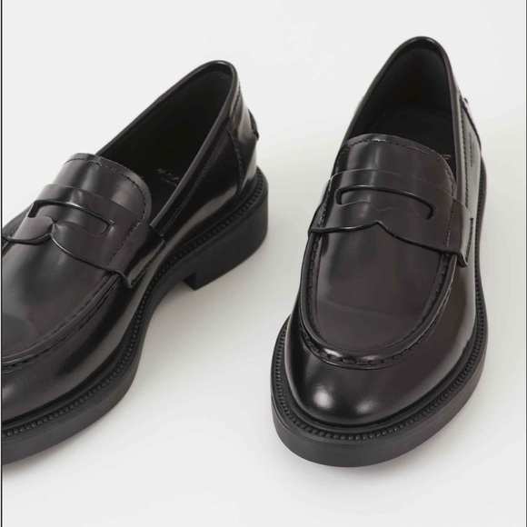 Vagabond Shoes - VAGABOND ALEX W LOAFER - POLISHED BLACK 38 with box